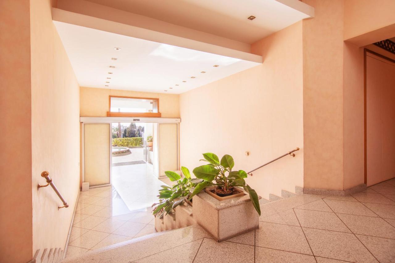 Belvedere Hambury Apartment By Wonderful Italy Bordighera Exterior foto